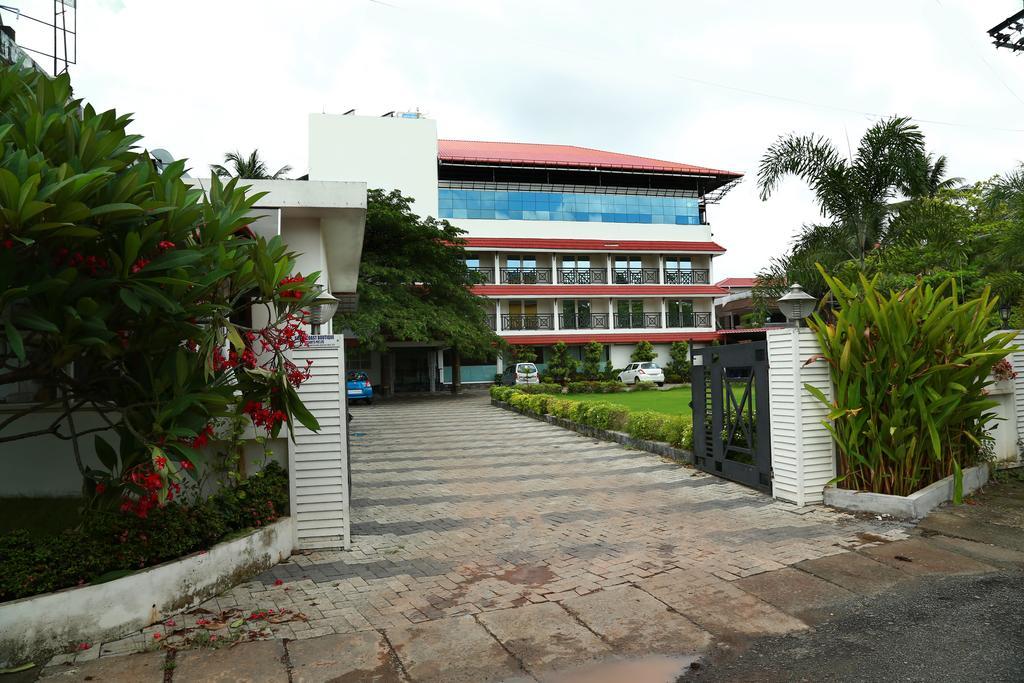 Aquaria The Boutique Resort Kochi Exterior photo