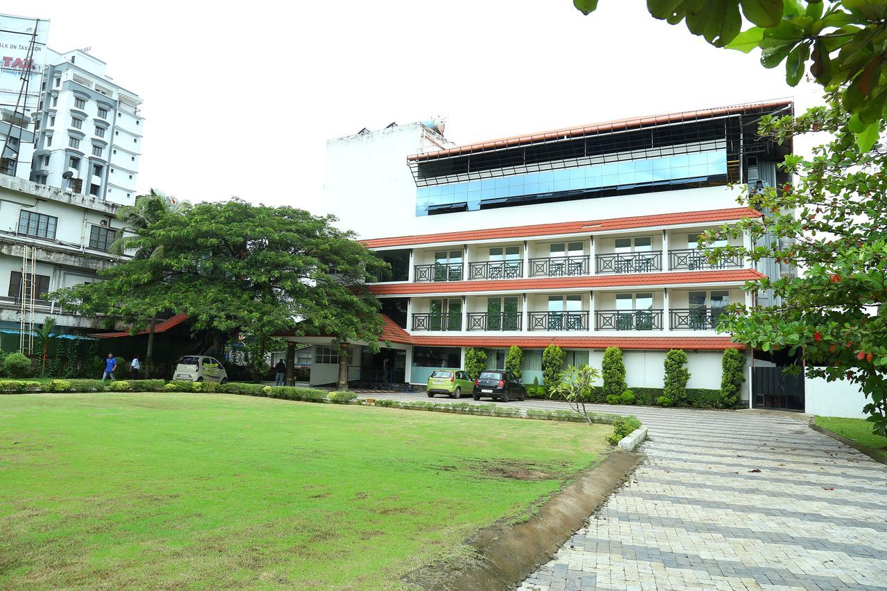 Aquaria The Boutique Resort Kochi Exterior photo