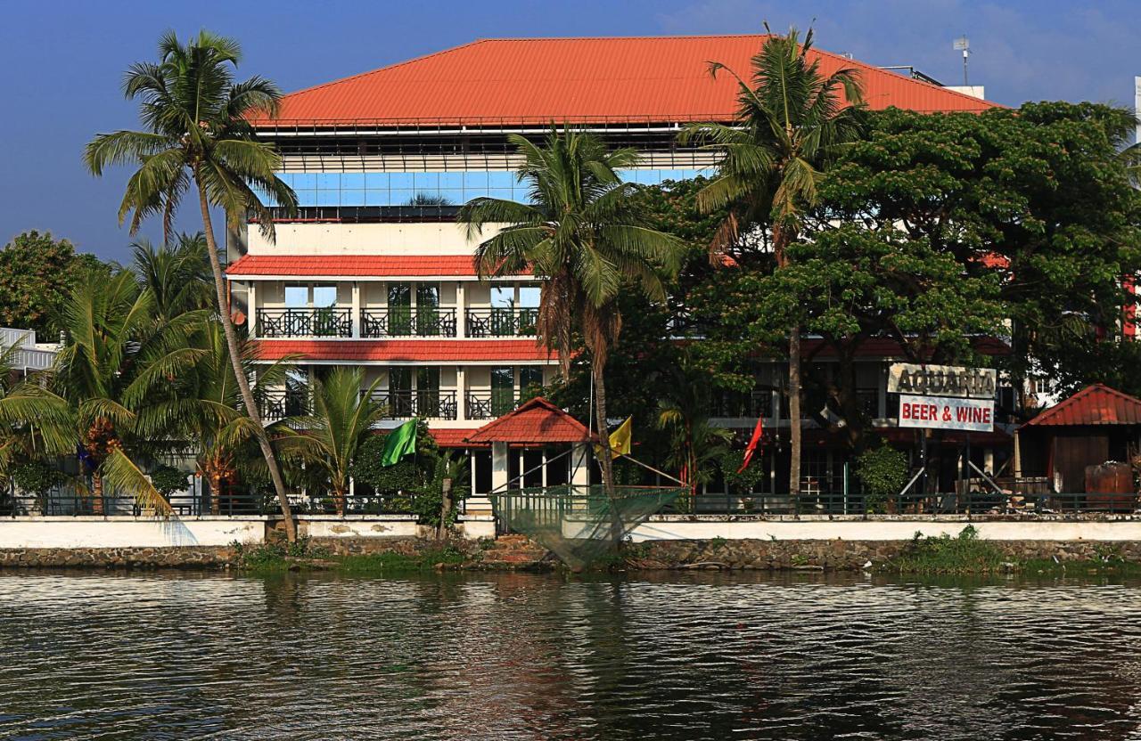 Aquaria The Boutique Resort Kochi Exterior photo